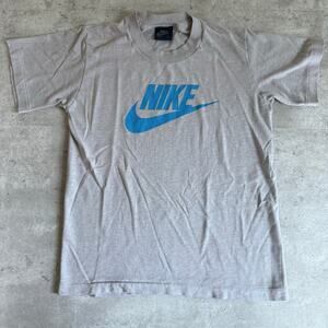 Vintage Nike spell out tshirt Nike blue tag boys size large